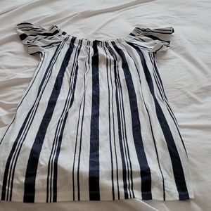 Off the shoulder stripe long shirt